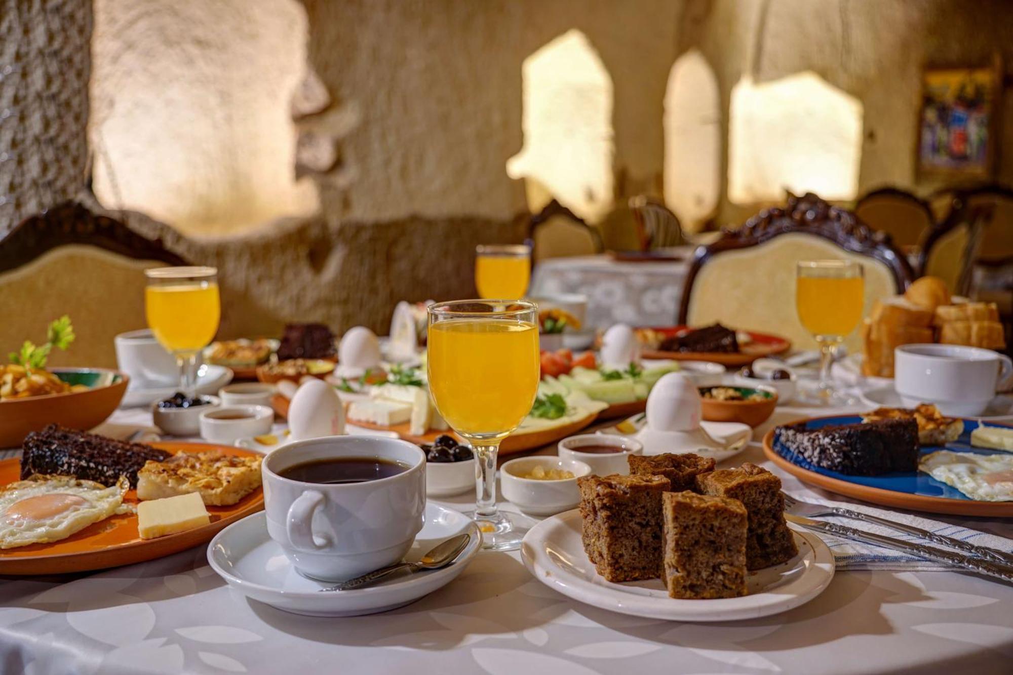 Gibos Cave Hotel Ürgüp Eksteriør billede